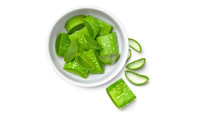 Schussel mit Stucken von Aloe Vera