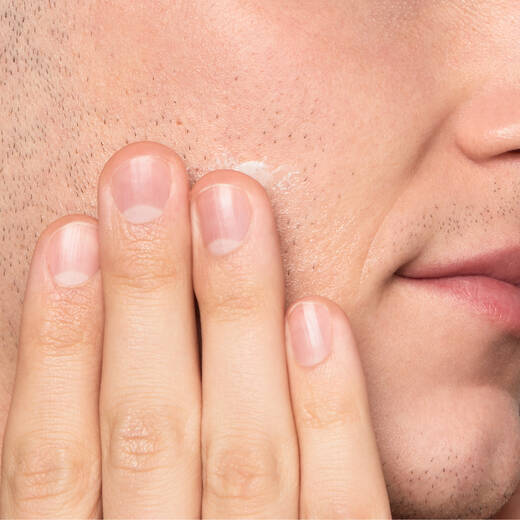 Mannerhaut und Peeling